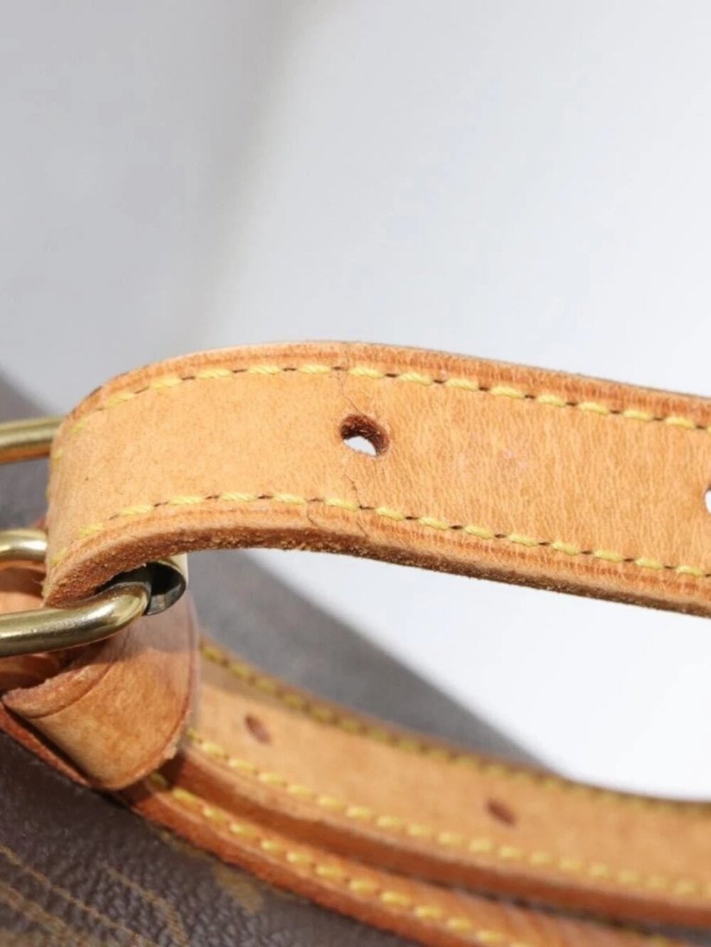 LOUIS VUITTON Monogram Bucket GM Shoulder Bag M42236 LV Auth 158346 - Picture 10 of 16